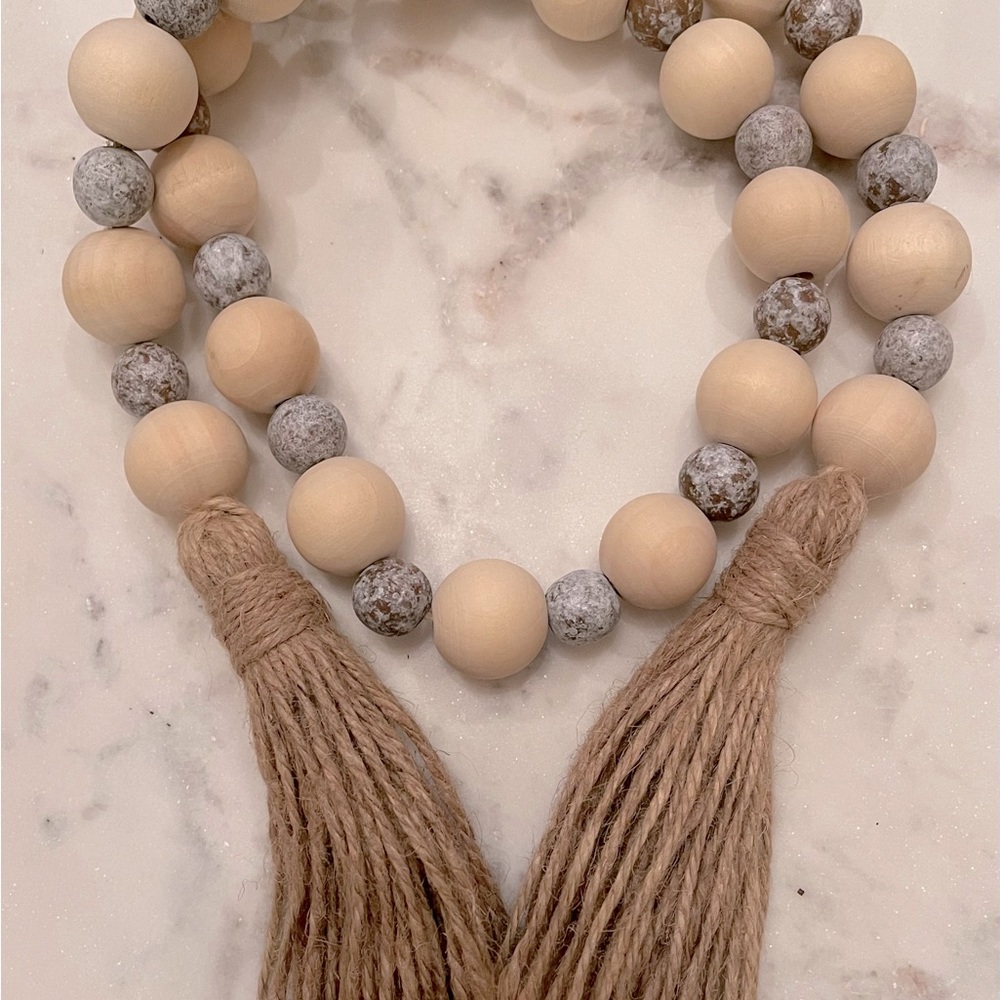 Wood Bead Garland in Natural Wood and Painted Gray NWOT